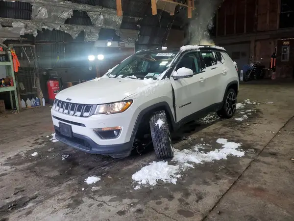 3C4NJDCB4JT179865 2018 JEEP COMPASS - Image 1