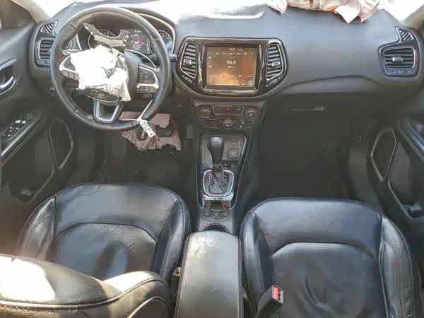 3C4NJDCB4JT191921 2018 JEEP COMPASS - Image 8