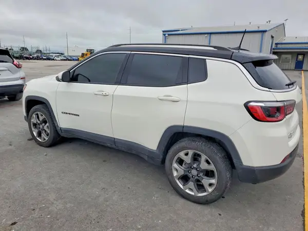 3C4NJDCB4JT209981 2018 JEEP COMPASS - Image 2