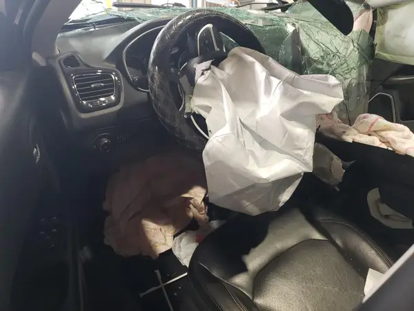 3C4NJDCB4JT212590 2018 JEEP COMPASS - Image 8