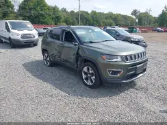 3C4NJDCB4JT222536 2018 JEEP COMPASS