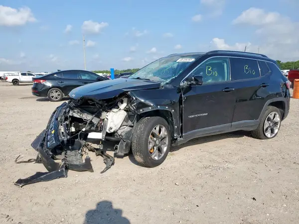 3C4NJDCB4JT230152 2018 JEEP COMPASS - Image 1