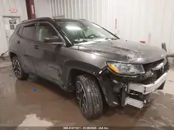 3C4NJDCB4JT298239 2018 JEEP COMPASS
