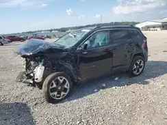 3C4NJDCB4JT307053 2018 JEEP COMPASS