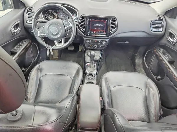 3C4NJDCB4JT396901 2018 JEEP COMPASS - Image 8
