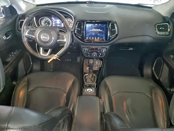3C4NJDCB4JT397465 2018 JEEP COMPASS - Image 8