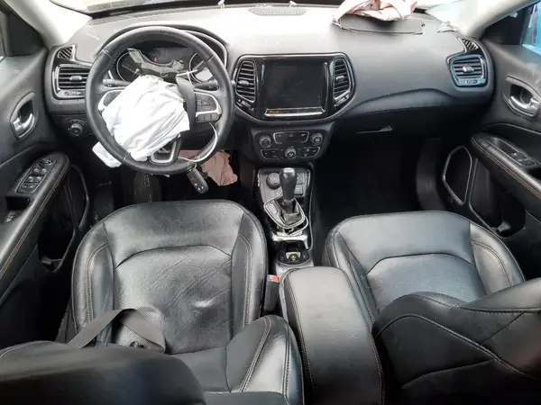 3C4NJDCB4JT433509 2018 JEEP COMPASS - Image 8