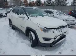 3C4NJDCB4JT437060 2018 JEEP COMPASS