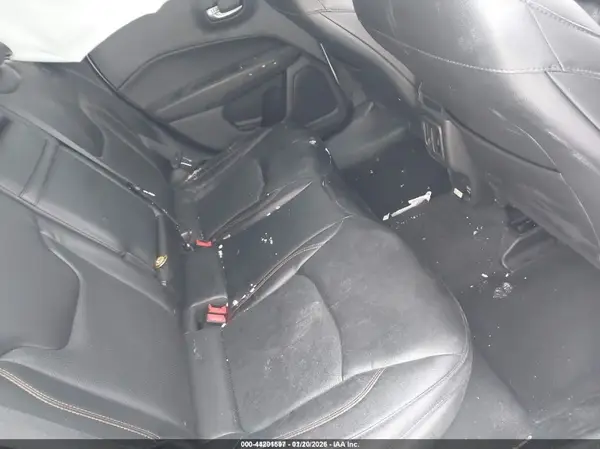 3C4NJDCB4JT437060 2018 JEEP COMPASS - Image 8