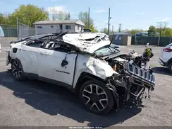 3C4NJDCB4JT481608 2018 JEEP COMPASS
