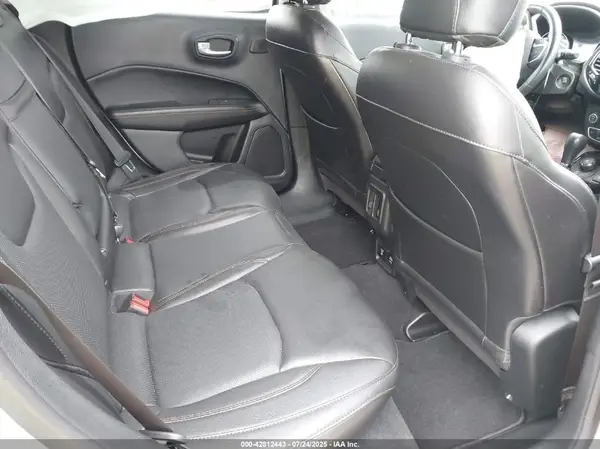 3C4NJDCB4JT484668 2018 JEEP COMPASS - Image 8