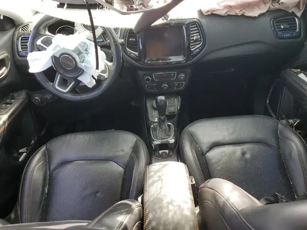 3C4NJDCB4JT485013 2018 JEEP COMPASS - Image 8