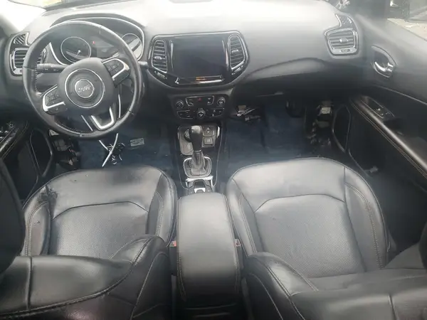 3C4NJDCB4JT492012 2018 JEEP COMPASS - Image 8