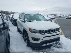 3C4NJDCB4JT493743 2018 JEEP COMPASS