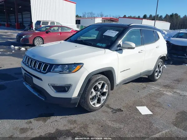 3C4NJDCB4KT594427 2019 JEEP COMPASS - Image 2