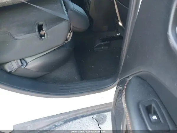 3C4NJDCB4KT594427 2019 JEEP COMPASS - Image 8