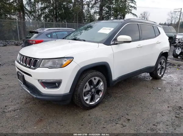 3C4NJDCB4KT596419 2019 JEEP COMPASS - Image 2