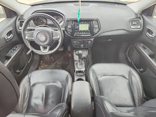 3C4NJDCB4KT619049 2019 JEEP COMPASS - Image 8