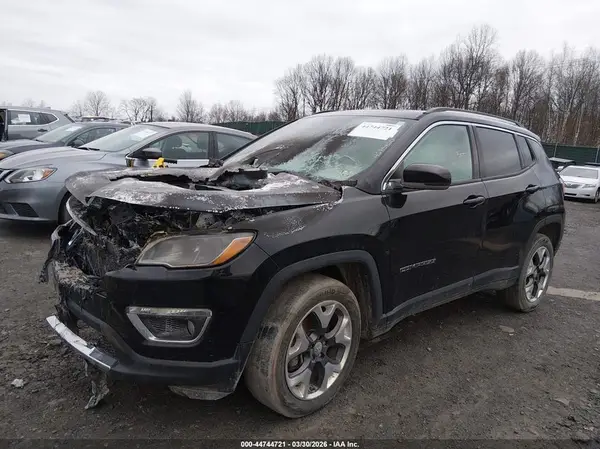 3C4NJDCB4KT622856 2019 JEEP COMPASS - Image 2