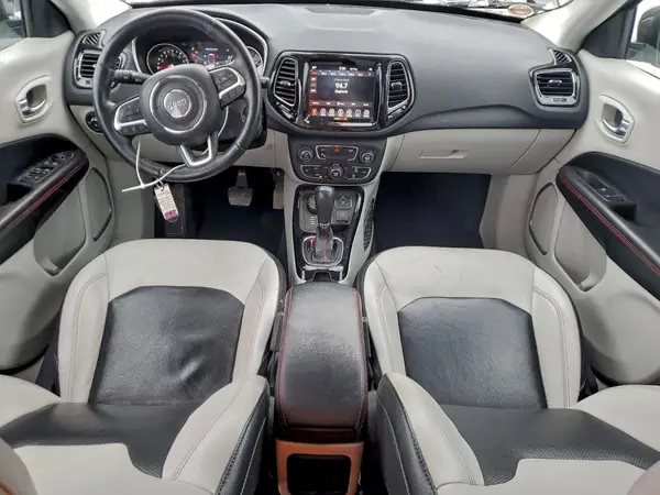 3C4NJDCB4KT659423 2019 JEEP COMPASS - Image 8