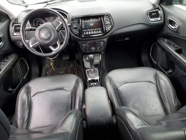 3C4NJDCB4KT661348 2019 JEEP COMPASS - Image 8