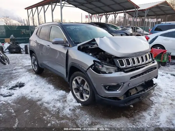 3C4NJDCB4KT666145 2019 JEEP COMPASS - Image 1