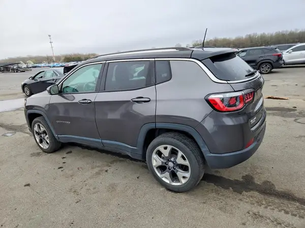 3C4NJDCB4KT669370 2019 JEEP COMPASS - Image 2