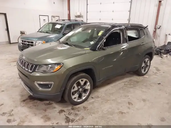 3C4NJDCB4KT673886 2019 JEEP COMPASS - Image 2