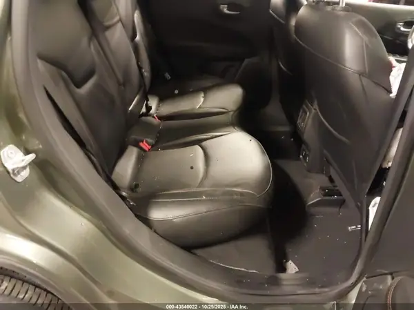 3C4NJDCB4KT673886 2019 JEEP COMPASS - Image 8