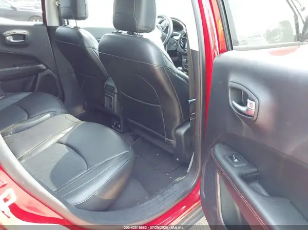 3C4NJDCB4KT675346 2019 JEEP COMPASS - Image 8