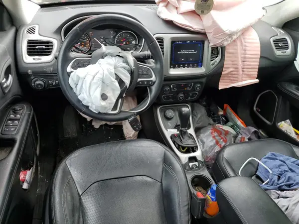 3C4NJDCB4KT675458 2019 JEEP COMPASS - Image 8