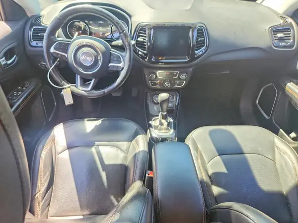 3C4NJDCB4KT683009 2019 JEEP COMPASS - Image 8
