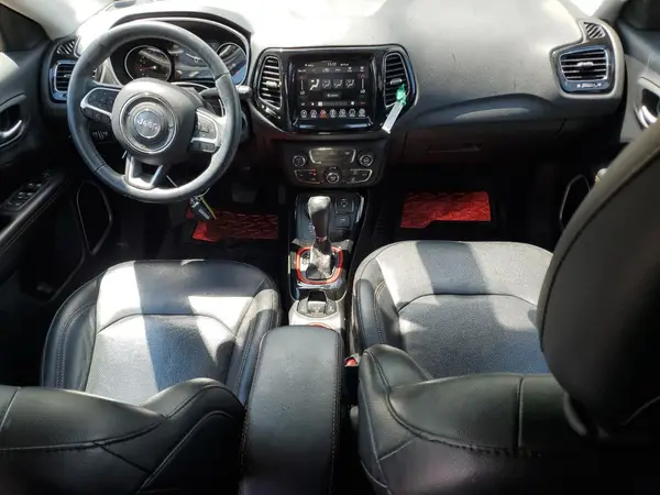 3C4NJDCB4KT723251 2019 JEEP COMPASS - Image 8