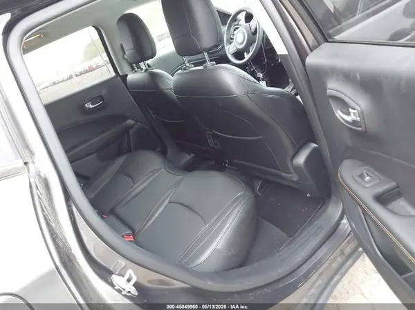 3C4NJDCB4KT724254 2019 JEEP COMPASS - Image 8