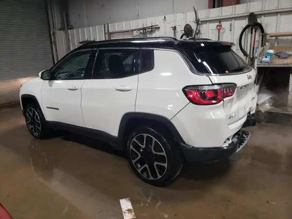 3C4NJDCB4KT729325 2019 JEEP COMPASS - Image 2