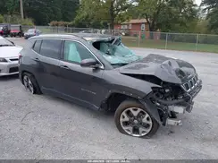 3C4NJDCB4KT753320 2019 JEEP COMPASS