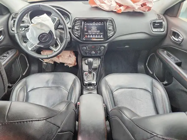 3C4NJDCB4KT755097 2019 JEEP COMPASS - Image 8