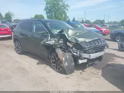 3C4NJDCB4KT761448 2019 JEEP COMPASS