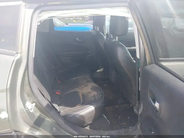 3C4NJDCB4KT761448 2019 JEEP COMPASS - Image 8