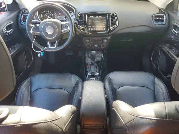 3C4NJDCB4KT767055 2019 JEEP COMPASS - Image 8