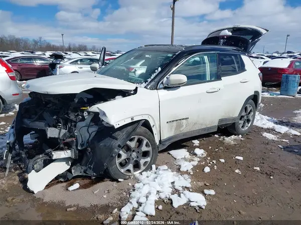 3C4NJDCB4KT787242 2019 JEEP COMPASS - Image 2