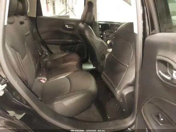 3C4NJDCB4KT800989 2019 JEEP COMPASS - Image 8