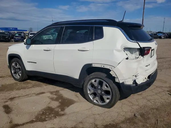 3C4NJDCB4KT806467 2019 JEEP COMPASS - Image 2