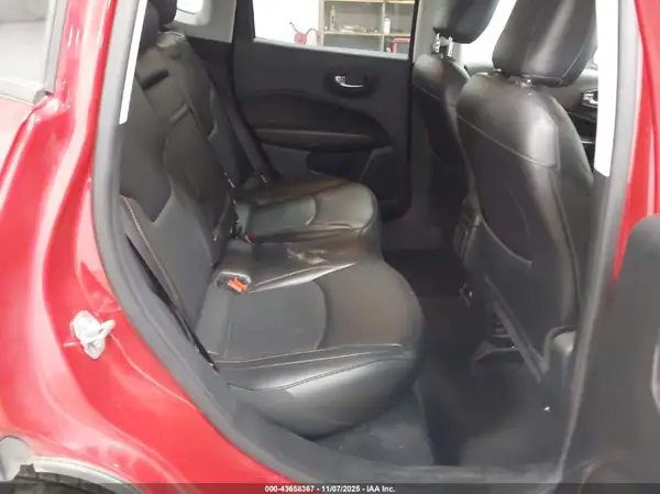 3C4NJDCB4KT825438 2019 JEEP COMPASS - Image 8