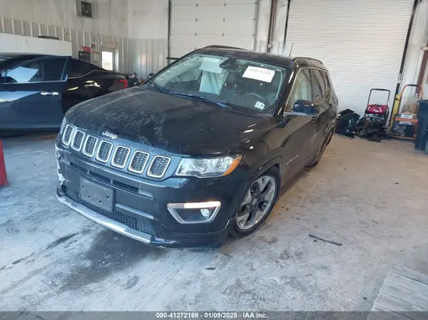 3C4NJDCB4KT826881 2019 JEEP COMPASS - Image 2
