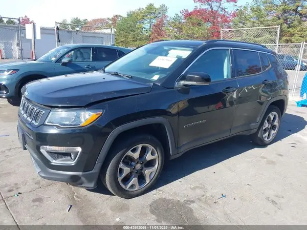 3C4NJDCB4KT842062 2019 JEEP COMPASS - Image 2