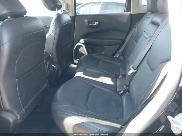 3C4NJDCB4KT842062 2019 JEEP COMPASS - Image 8