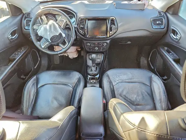 3C4NJDCB4KT842420 2019 JEEP COMPASS - Image 8