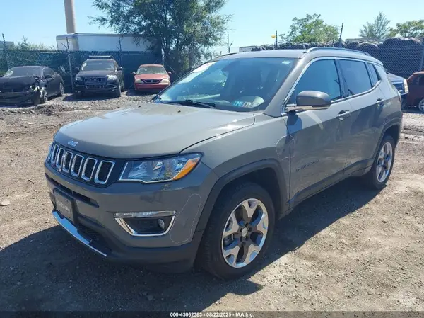 3C4NJDCB4LT111701 2020 JEEP COMPASS - Image 2