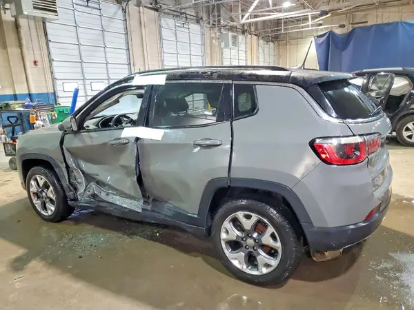 3C4NJDCB4LT119152 2020 JEEP COMPASS - Image 2